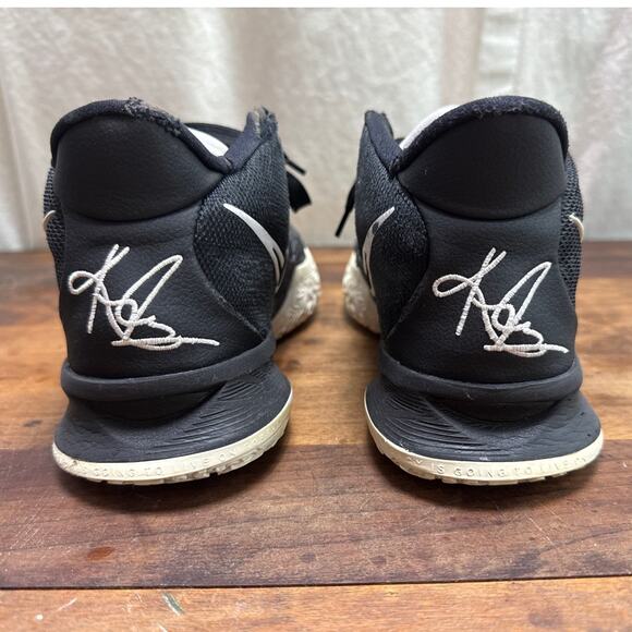 Nike Kyrie 7 TB Black & White Men's Size 8 Basketball Athletic Sneakers Shoes - Picture 4 of 14